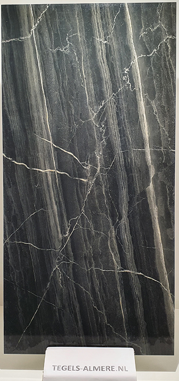 Almere Tegels 1102